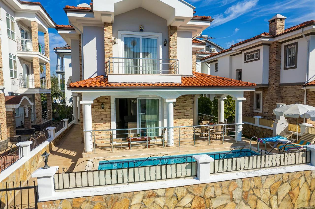 Villa Yasam Park - Luxury 8 Person - Fethiye Calis Beach 90Mt Exterior photo